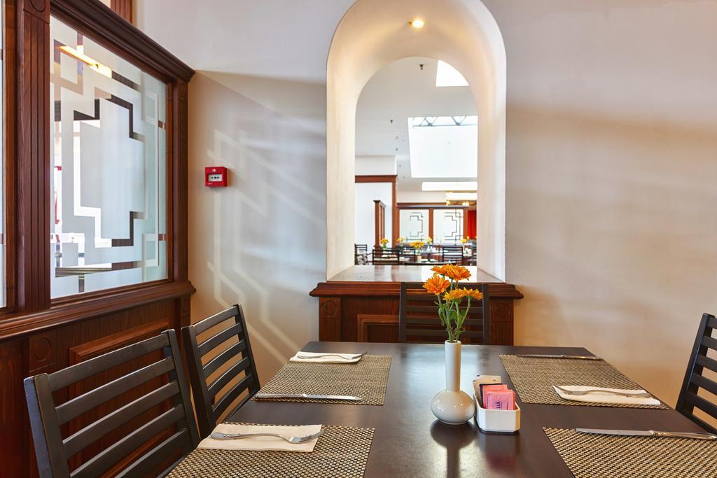 Melia Grand Hermitage All Inclusive Golden Sands Exterior foto Interior of the restaurant