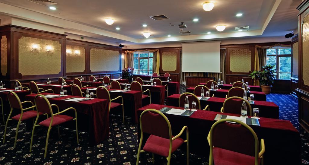 Melia Grand Hermitage All Inclusive Golden Sands Exterior foto A conference room